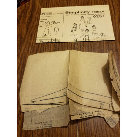 Vintage 1960s Simplicity 6287 Girls Mod Empire Waist Dress Sewing Pattern 8 CUT - Picture 5 of 5
